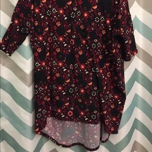 LuLaRoe L Black Red Floral Irma